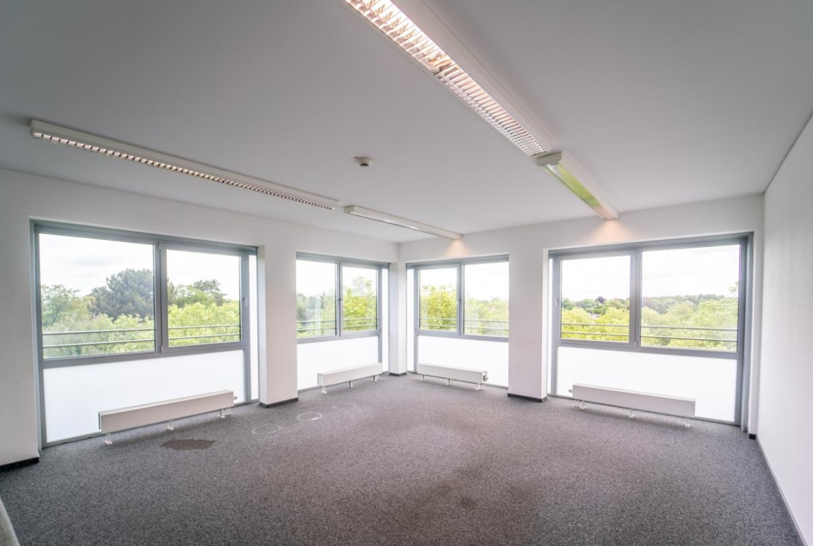Eckbüro