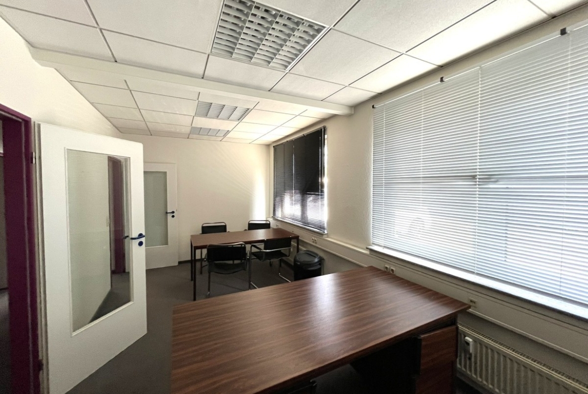 Büro 2