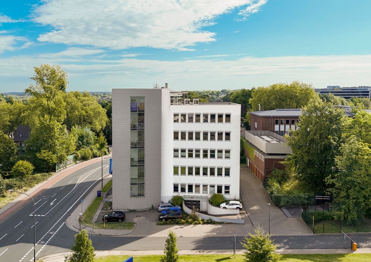 Außenansicht Bürogebäude Außenansicht Bürogebäude