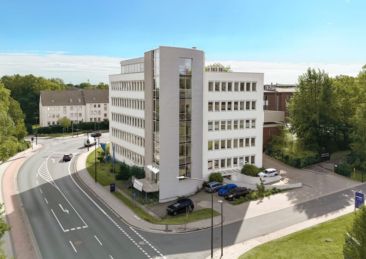Außenansicht Bürogebäude Außenansicht Bürogebäude