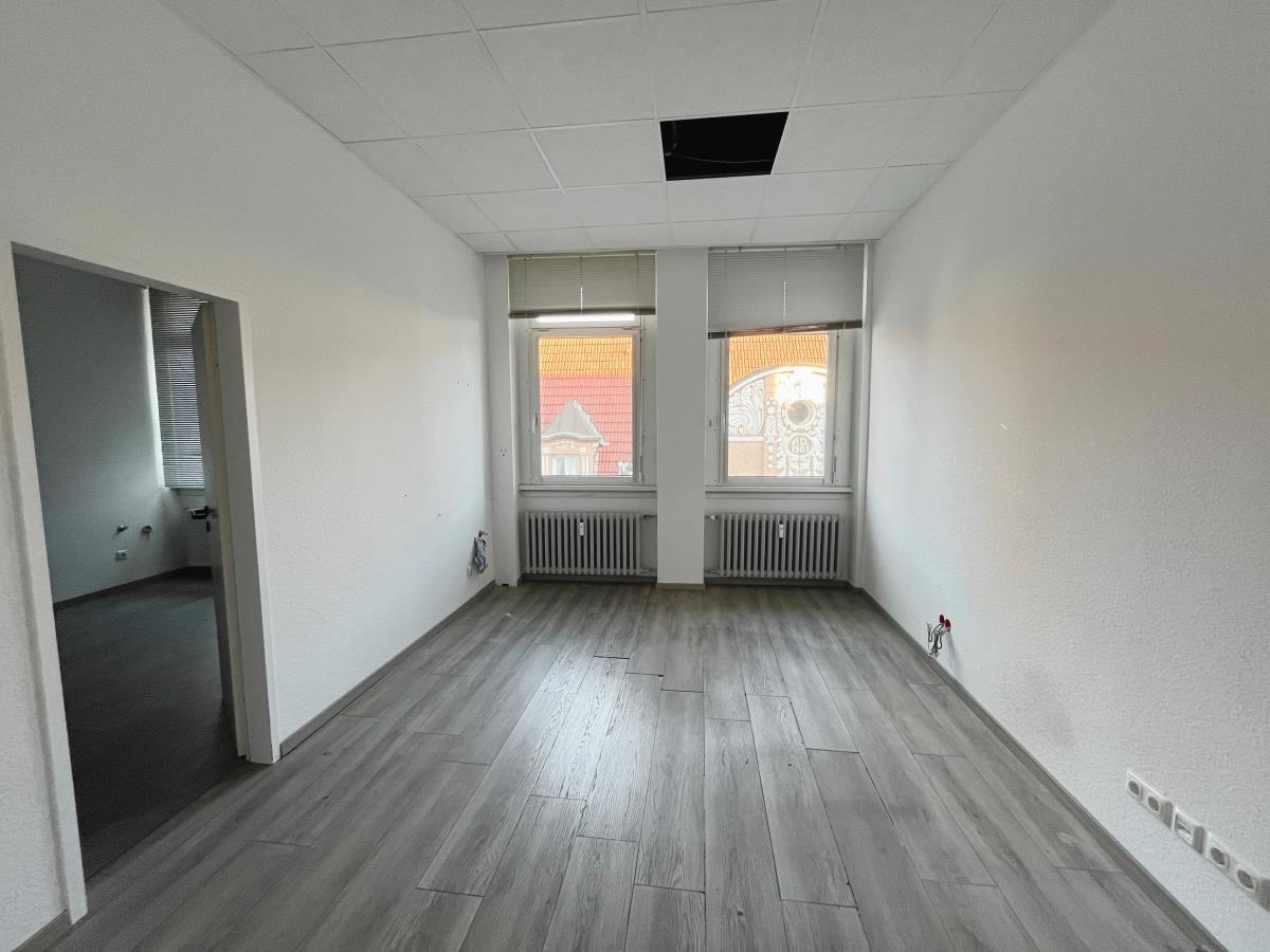 Büroansicht Büroansicht